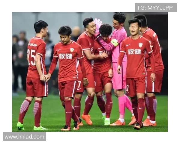 浙江队与大连权健的激烈对抗揭示中超联赛新格局与未来发展趋势 浙江队与大连权健的激烈对抗揭示中超联赛新格局与未来发展趋势