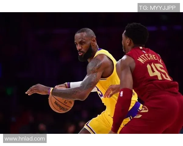 湖人对阵骑士精彩全程回放重温经典瞬间与赛场激情 湖人对阵骑士精彩全程回放重温经典瞬间与赛场激情