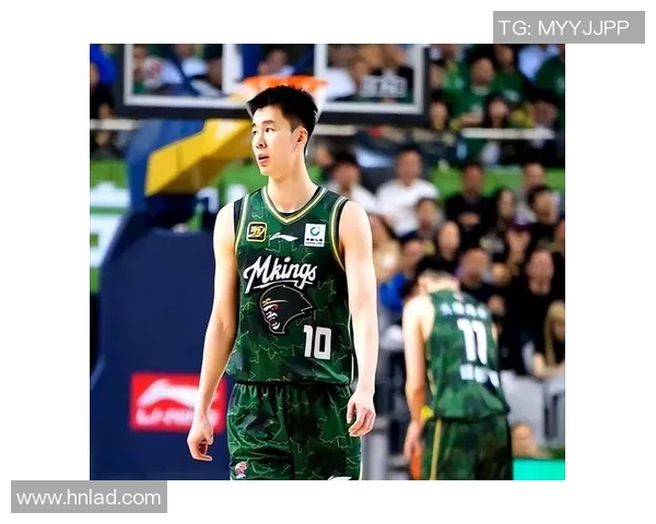 郭昊文:从篮球新星到职业生涯的辉煌蜕变之路 郭昊文:从篮球新星到职业生涯的辉煌蜕变之路