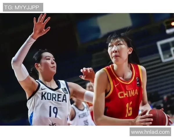 韩国女篮与加拿大女篮激战正酣谁将赢得这场精彩对决 韩国女篮与加拿大女篮激战正酣谁将赢得这场精彩对决