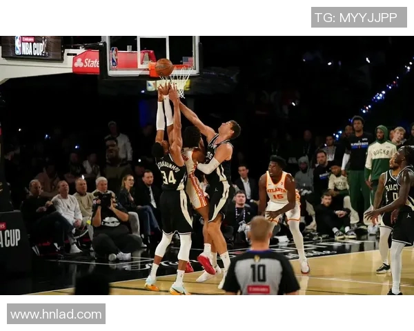 2017年NBA雷霆对阵雄鹿精彩回顾与赛况分析