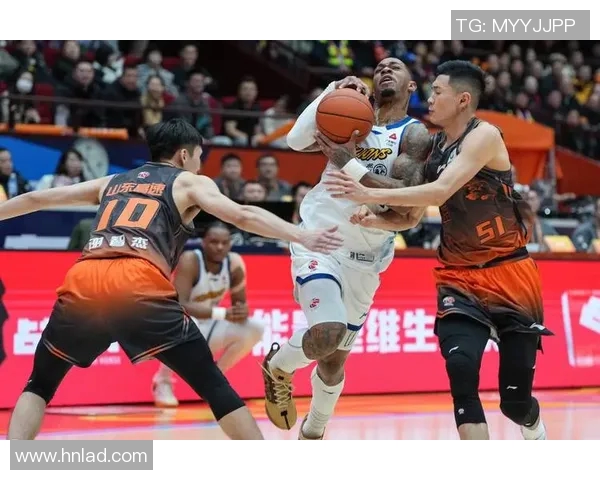 CBA山东高速与广厦激战正酣最终结果揭晓精彩瞬间回顾