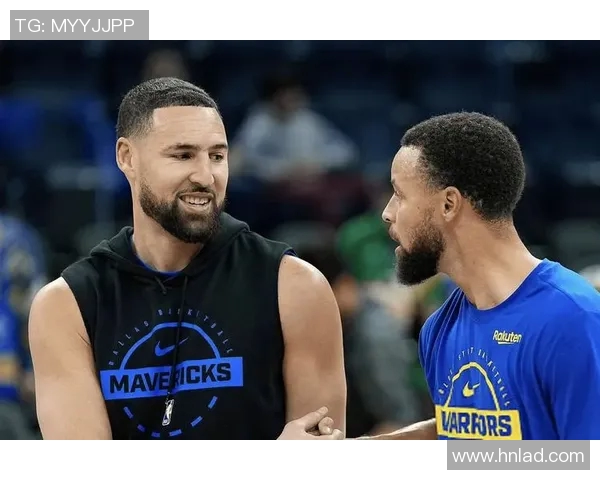 勇士与独行侠激战正酣精彩直播尽在眼前不容错过