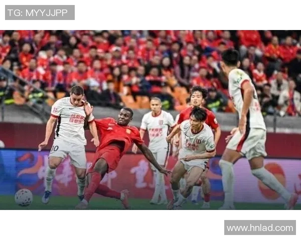 华夏幸福迎战重庆斯威争夺中超积分榜关键战役的胜利与荣耀